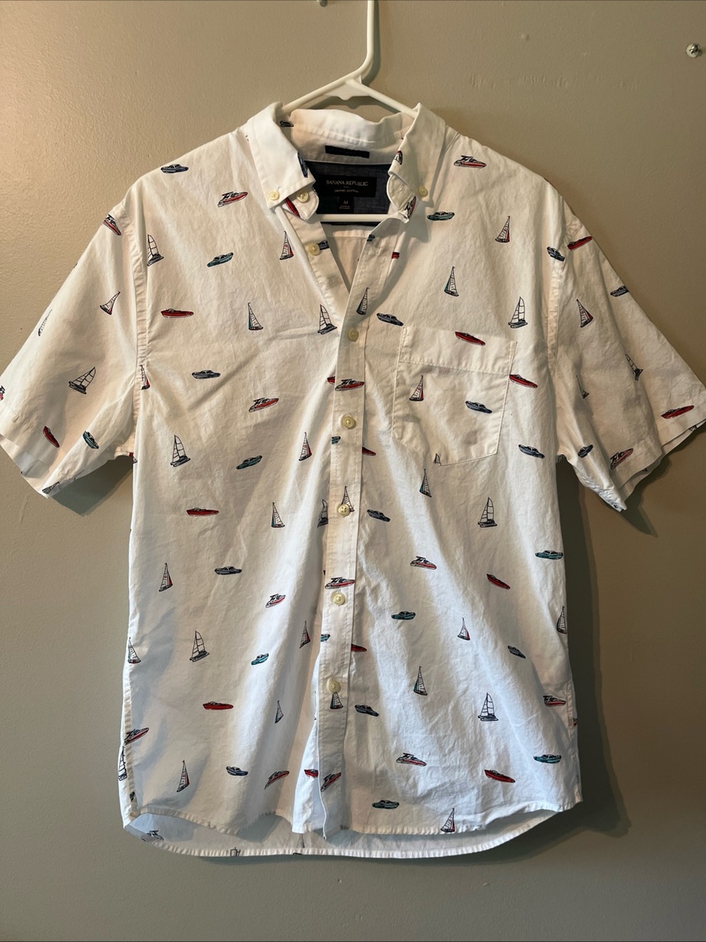 Men’s Banana Republic 100% Cotton Standard Fit Boat Short Sleeve Button Up Shirt